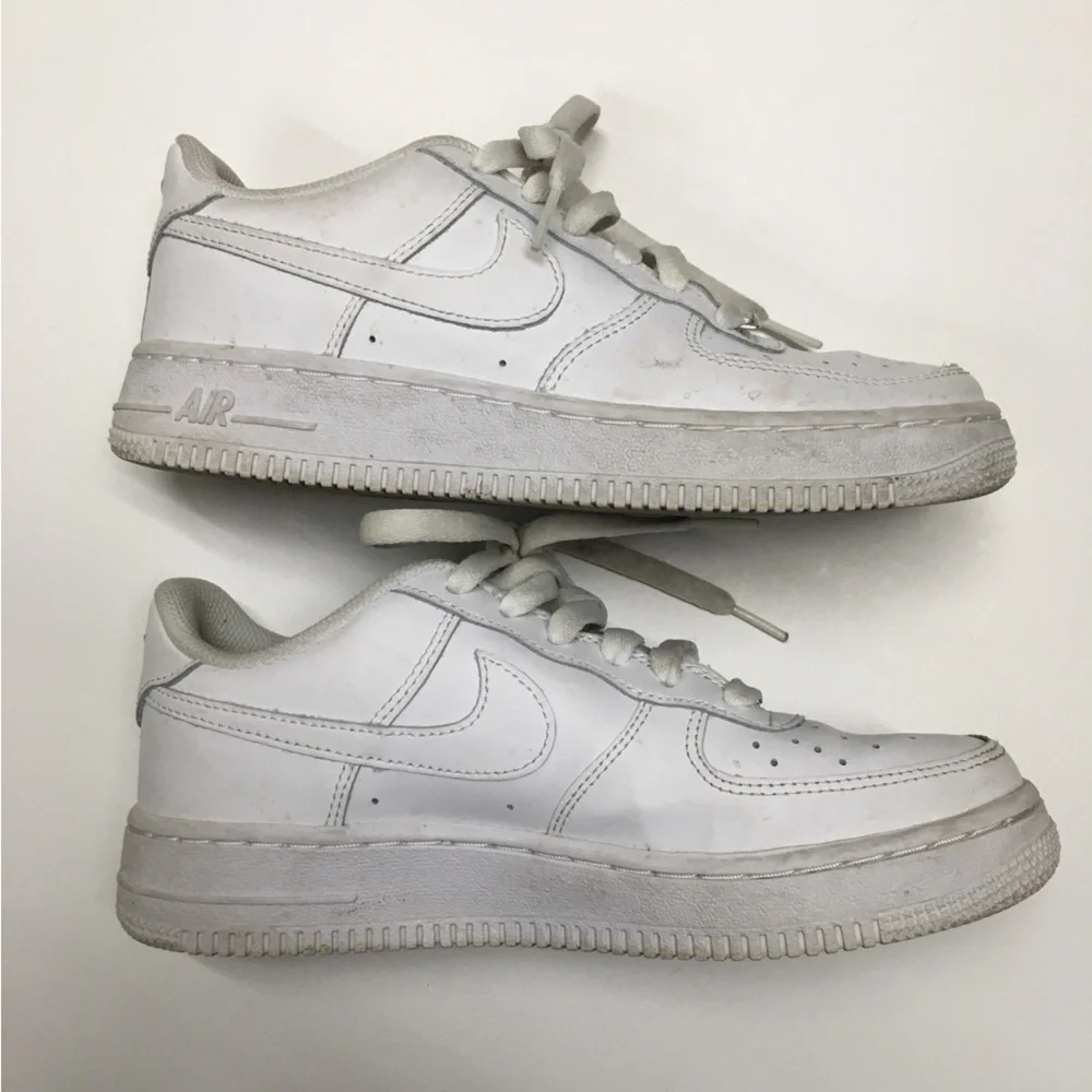 Nike size 5y